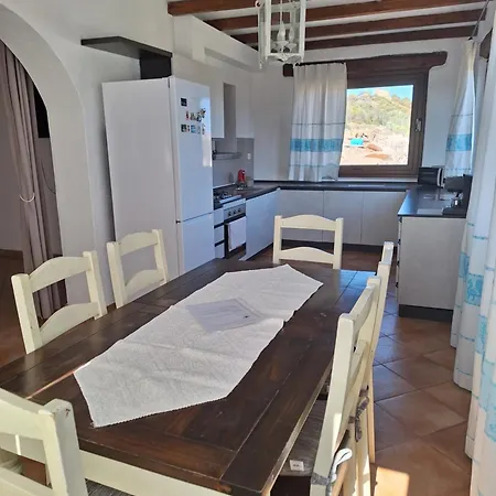 Διαμέρισμα Attico Anais Loiri Porto San Paolo
